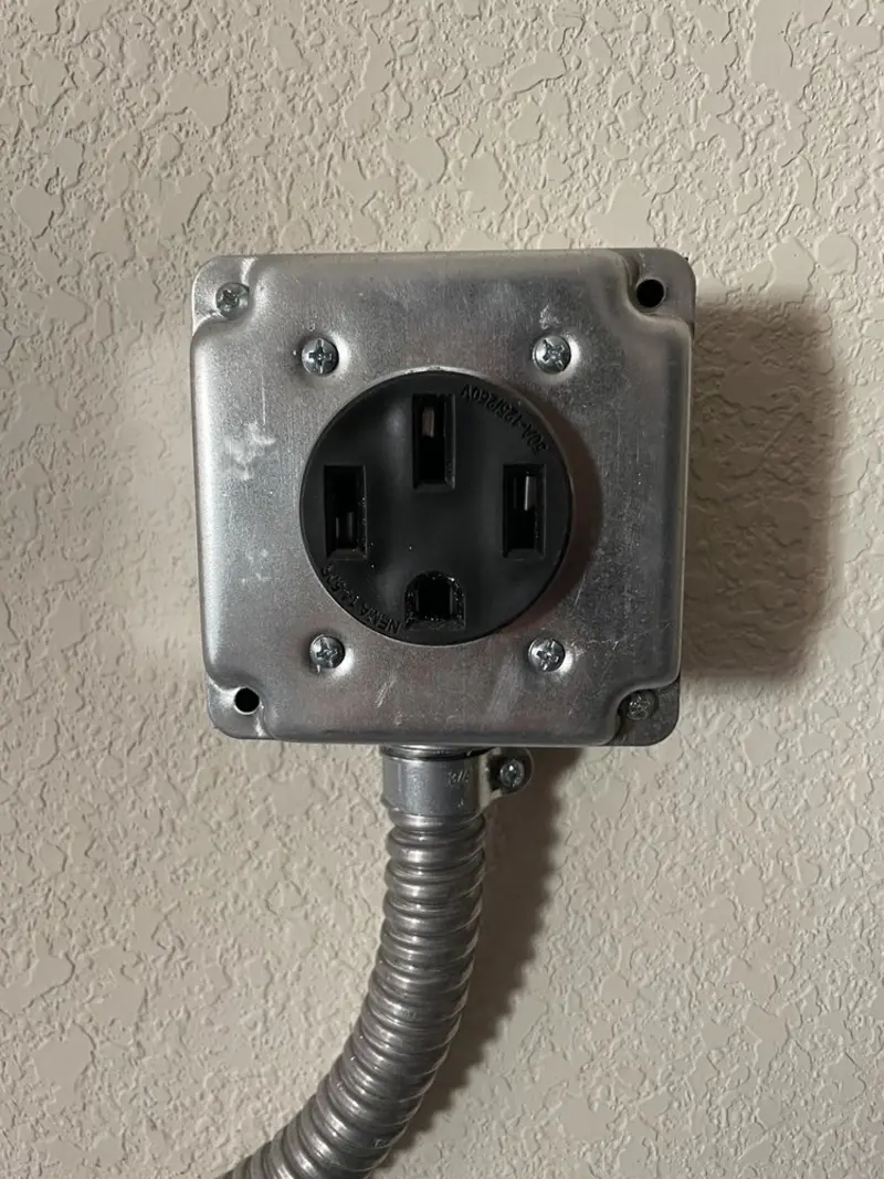 NEMA 14-50 outlet installed for Electrical Panel Upgrade in Bee Ridge